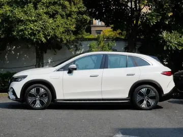 2023 Mercedes-Benz EQE SUV с пробегом 51 000 км