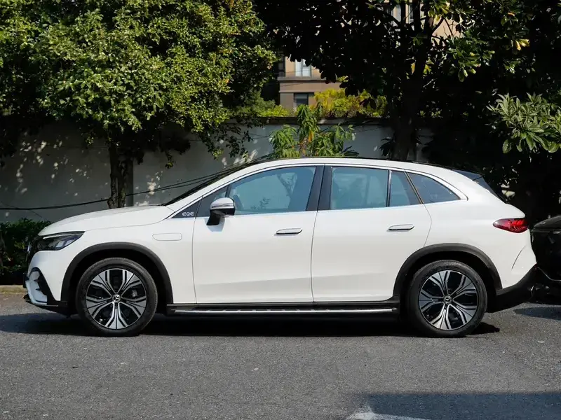 2023 Mercedes-Benz EQE SUV с пробегом 51 000 км