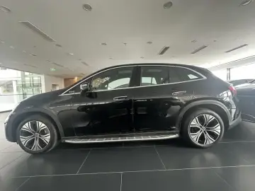 2024 Mercedes-Benz EQE SUV с пробегом 100 км
