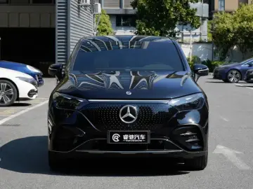 2024 Mercedes-Benz EQE SUV с пробегом 200 км