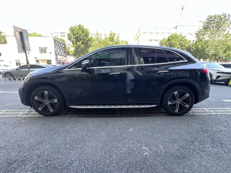 2024 Mercedes-Benz EQE SUV с пробегом 21 000 км