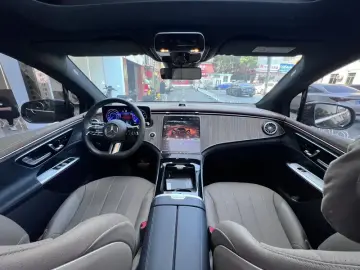 2024 Mercedes-Benz EQE SUV с пробегом 21 000 км