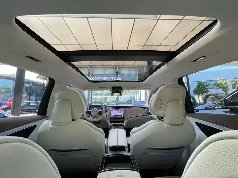 2024 Mercedes-Benz EQE SUV с пробегом 5 000 км