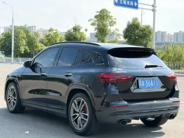 2024 Mercedes-Benz GLA AMG с пробегом 20 000 км