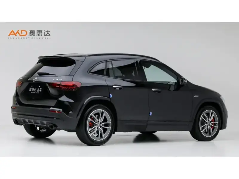 2024 Mercedes-Benz GLA AMG с пробегом 7 700 км