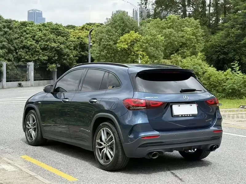 2023 Mercedes-Benz GLA AMG с пробегом 40 000 км
