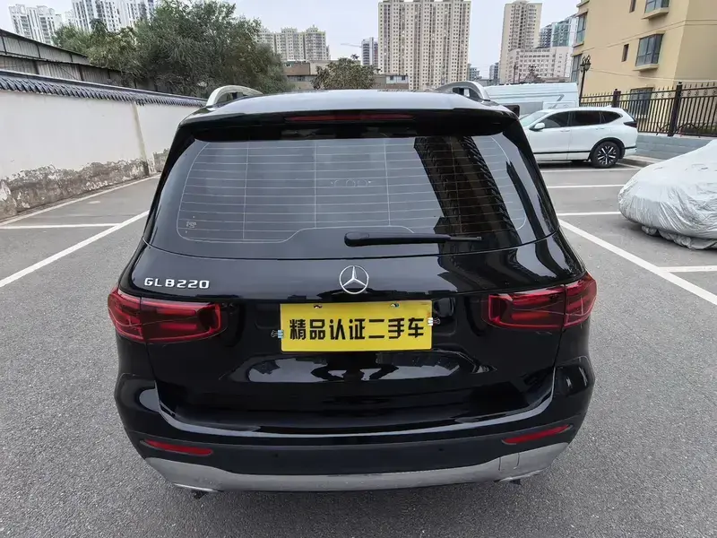2026 Mercedes-Benz GLB с пробегом 16 000 км