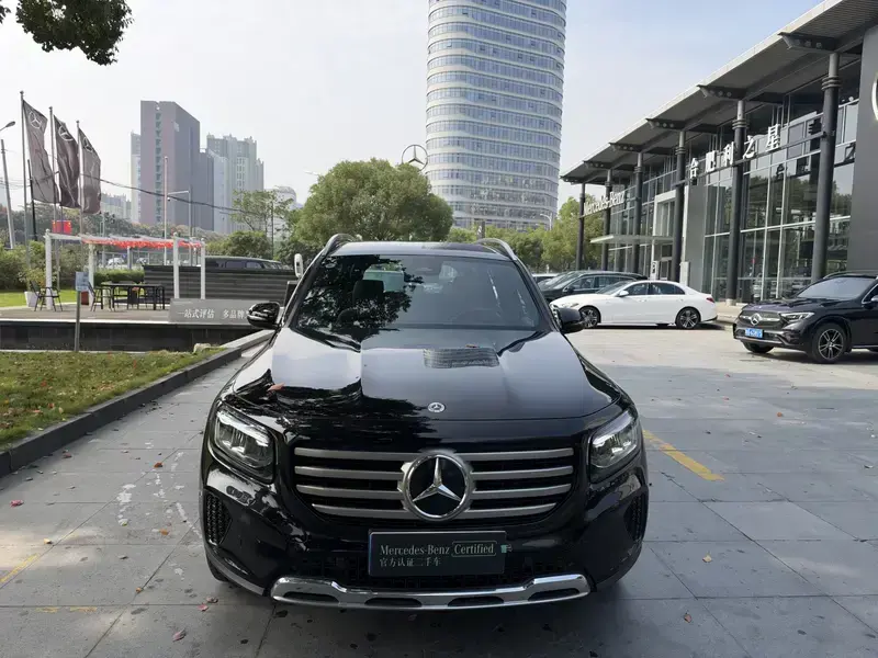 2025 Mercedes-Benz GLB с пробегом 20 500 км