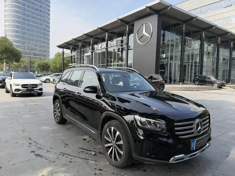 2025 Mercedes-Benz GLB с пробегом 20 500 км