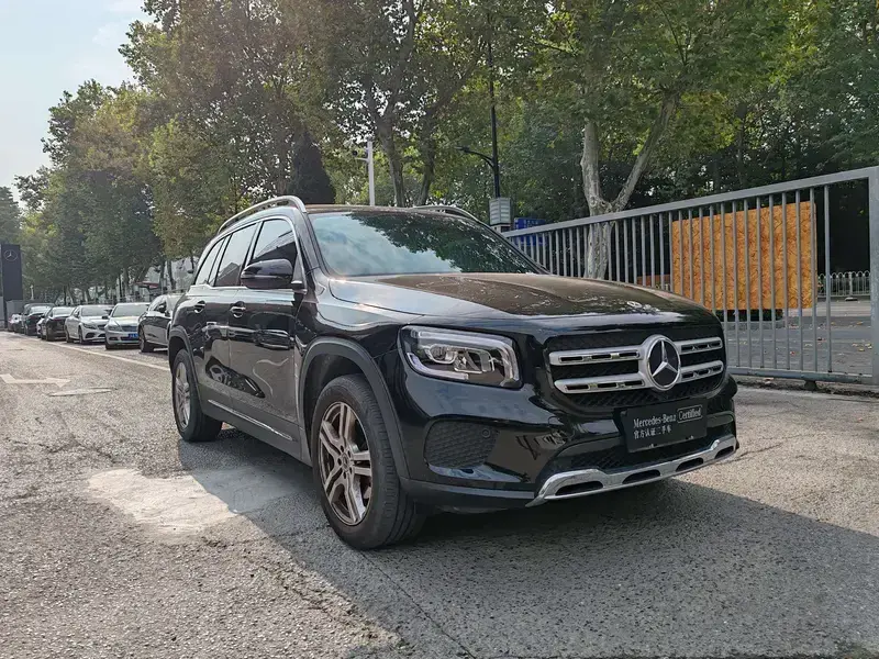 2023 Mercedes-Benz GLB с пробегом 29 200 км