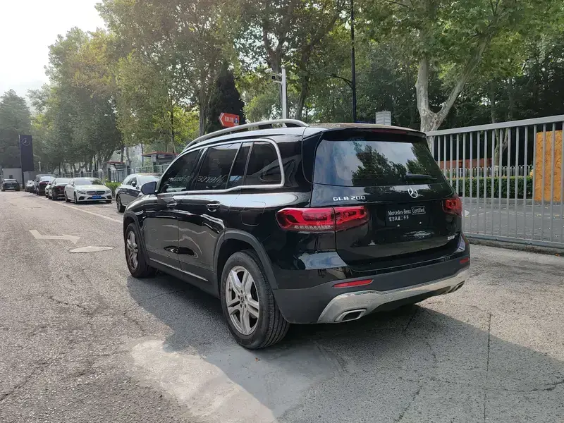 2023 Mercedes-Benz GLB с пробегом 29 200 км