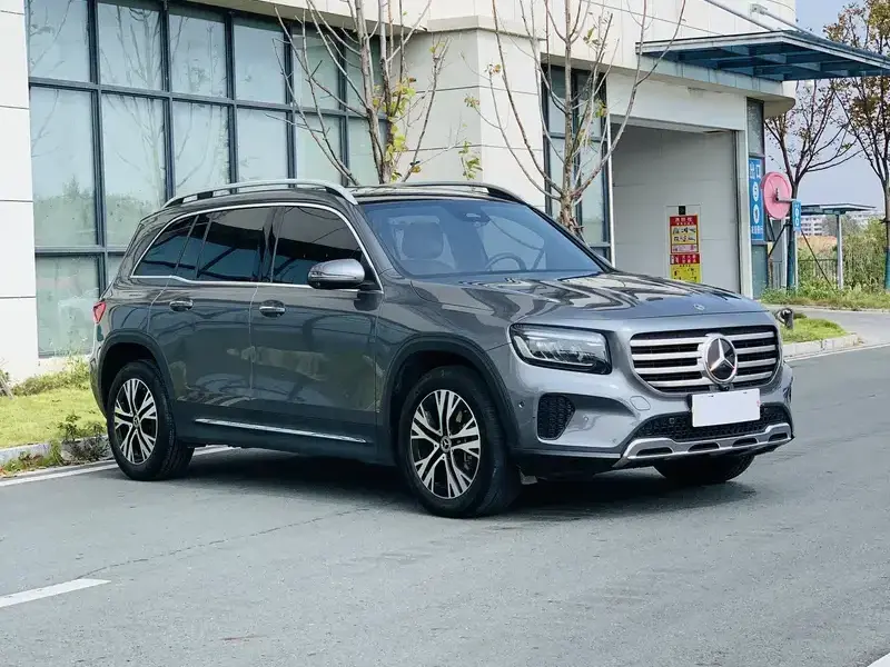 2025 Mercedes-Benz GLB с пробегом 28 000 км