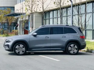 2025 Mercedes-Benz GLB с пробегом 28 000 км