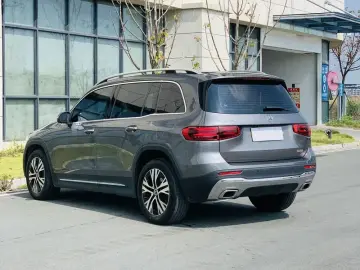 2025 Mercedes-Benz GLB с пробегом 28 000 км