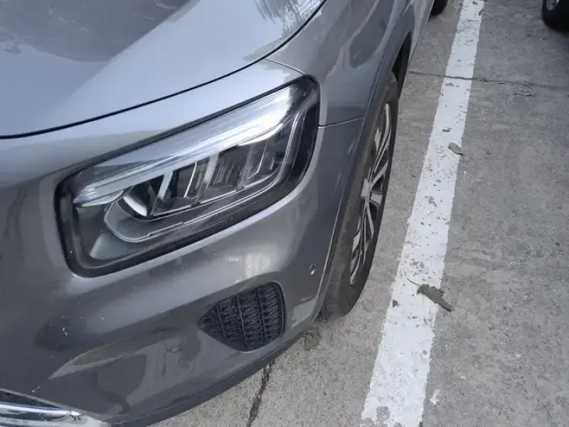 2024 Mercedes-Benz GLB с пробегом 13 000 км