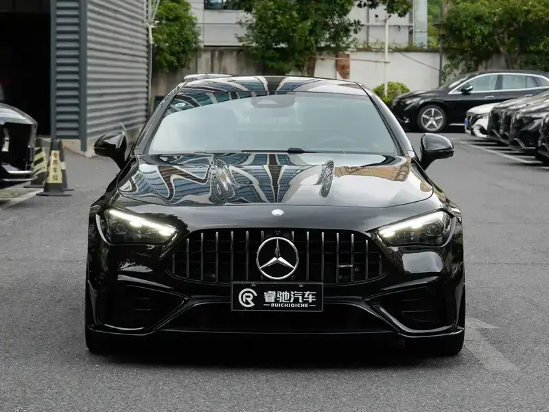 2025 Mercedes-Benz CLE AMG с пробегом 5 000 км