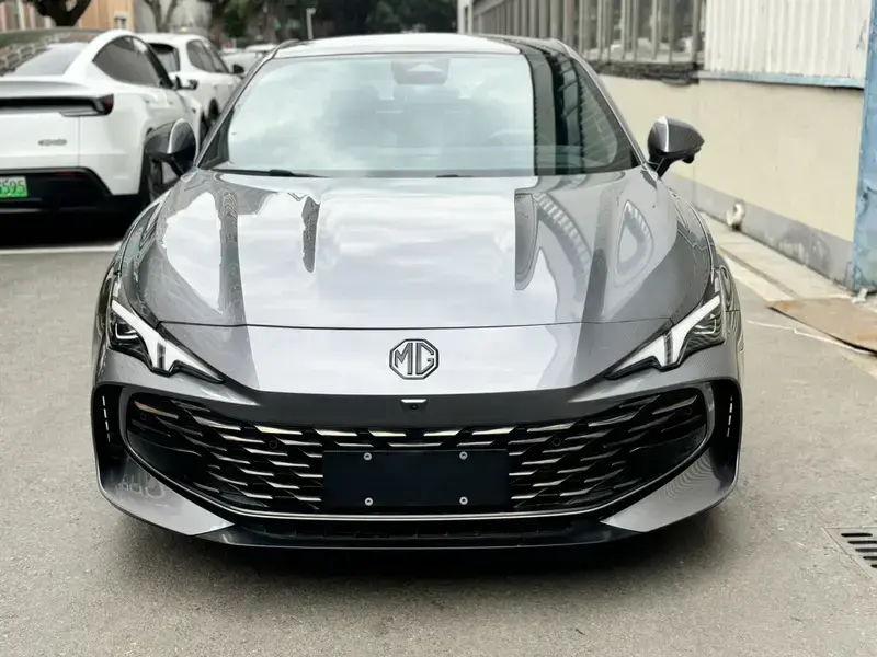 2023 MG 7 с пробегом 13 600 км