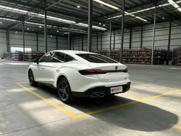 2023 MG 7 с пробегом 30 000 км