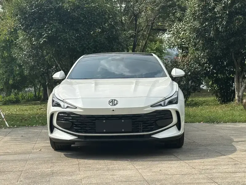 2026 MG 7 с пробегом 8 000 км