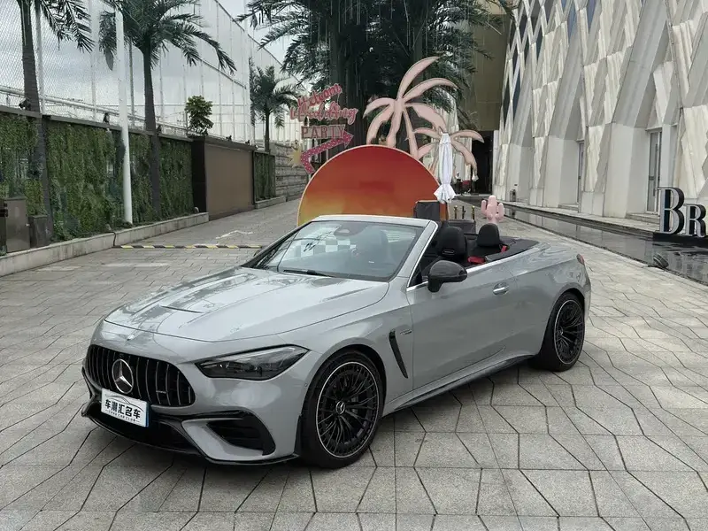 2025 Mercedes-Benz CLE AMG с пробегом 8 000 км