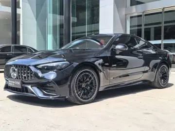 2026 Mercedes-Benz CLE AMG с пробегом 6 000 км