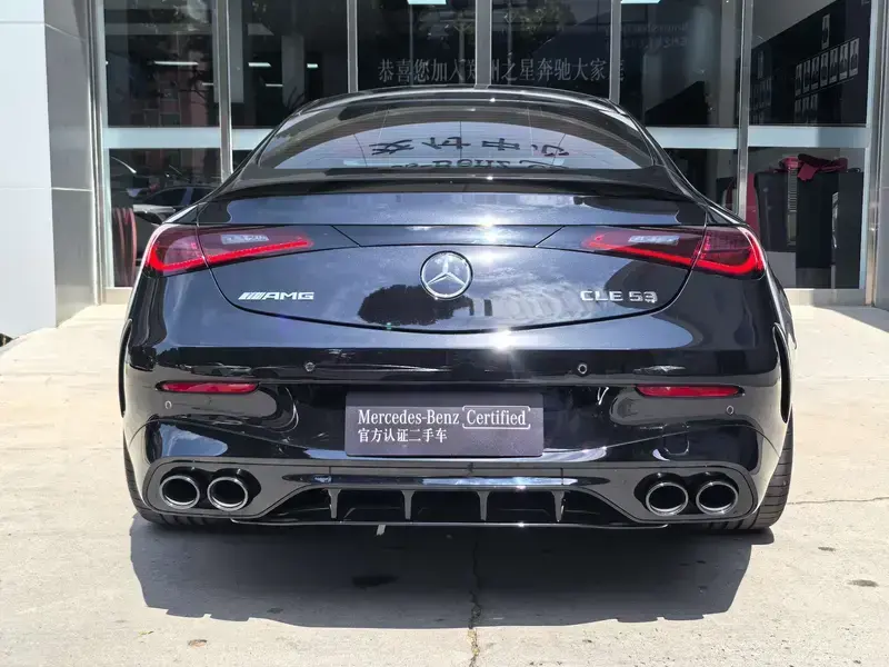 2026 Mercedes-Benz CLE AMG с пробегом 6 000 км