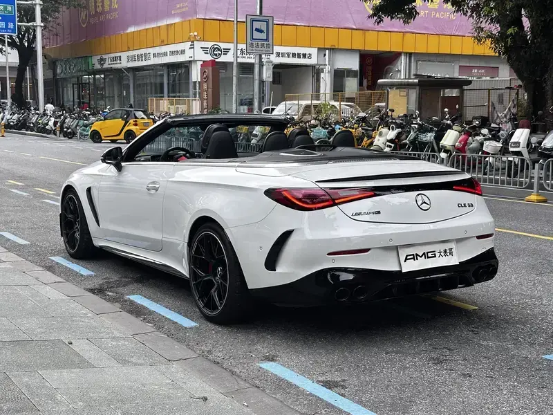 2025 Mercedes-Benz CLE AMG с пробегом 17 000 км