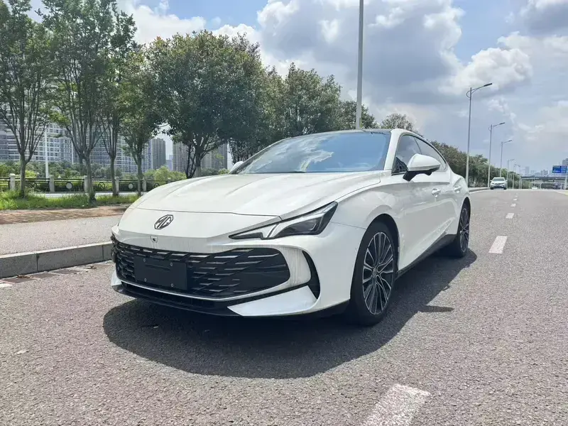 2023 MG 7 с пробегом 18 000 км