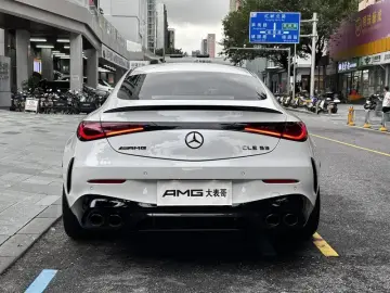 2025 Mercedes-Benz CLE AMG с пробегом 8 000 км