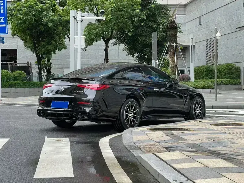 2025 Mercedes-Benz CLE AMG с пробегом 7 000 км