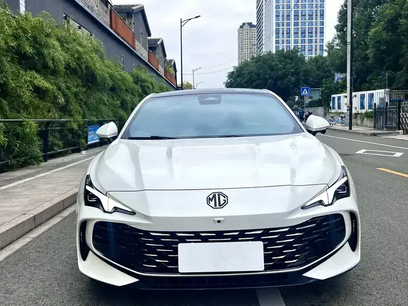 2023 MG 7 с пробегом 20 000 км