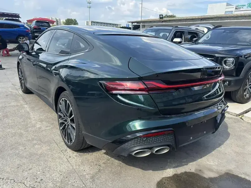 2023 MG 7 с пробегом 31 000 км