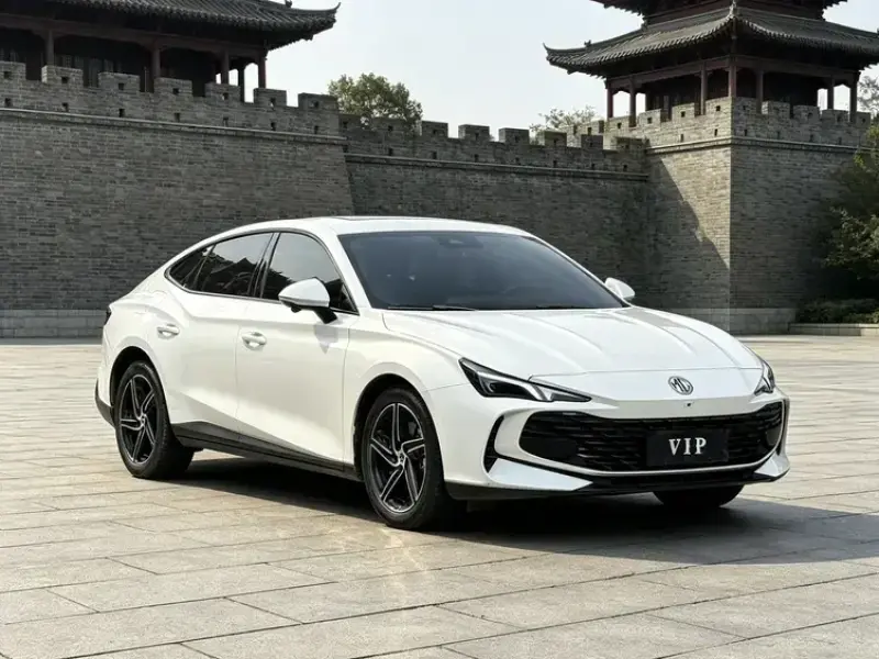 2025 MG 7 с пробегом 8 000 км