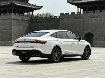 2025 MG 7 с пробегом 8 000 км