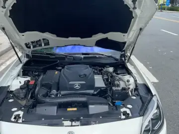 2018 Mercedes-Benz SLC с пробегом 75 000 км