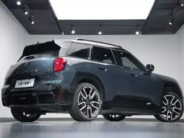 2024 Mini Aceman с пробегом 12 000 км