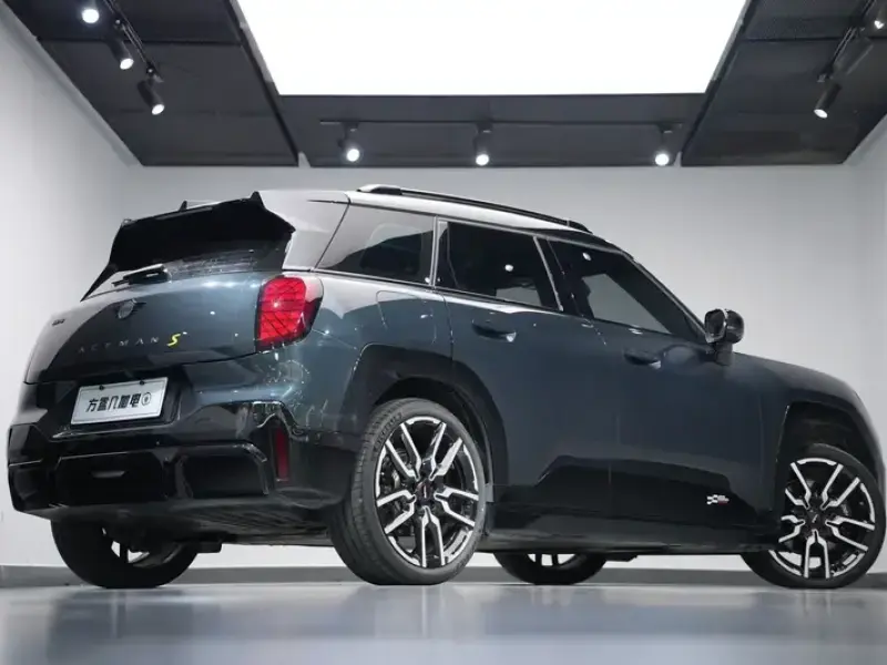 2024 Mini Aceman с пробегом 12 000 км