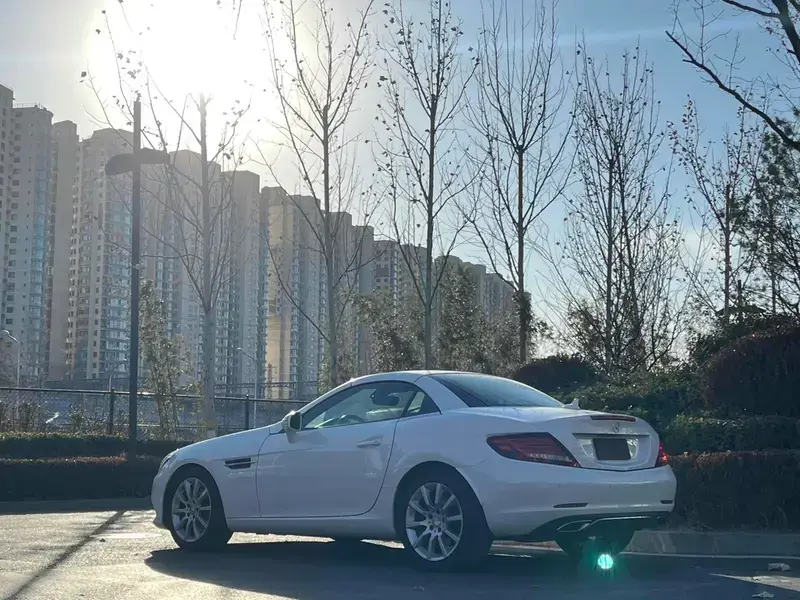 2016 Mercedes-Benz SLC с пробегом 93 000 км