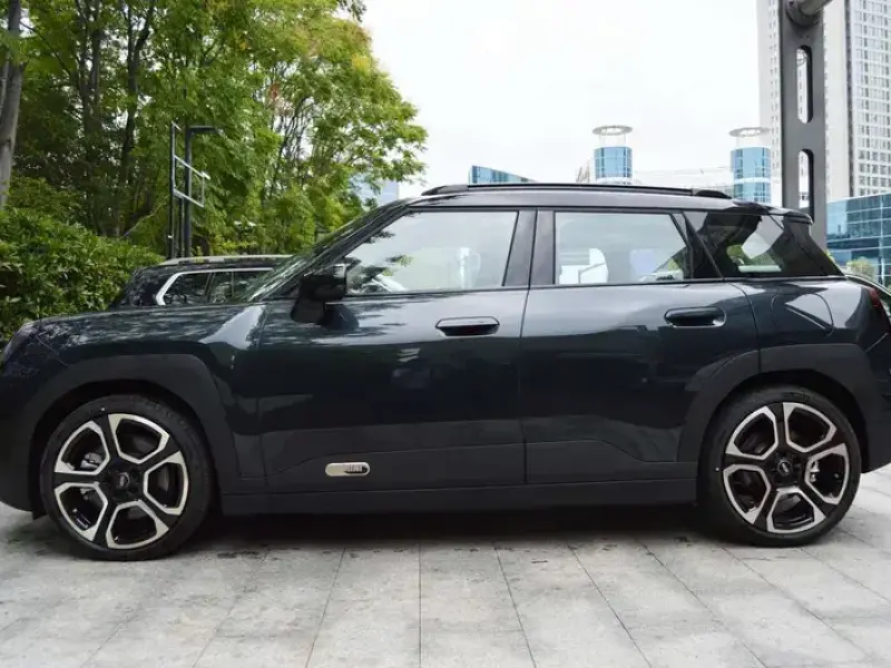 2025 Mini Aceman с пробегом 2 000 км
