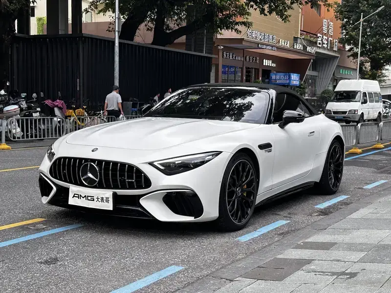 2024 Mercedes-Benz SL-Класс AMG с пробегом 10 000 км