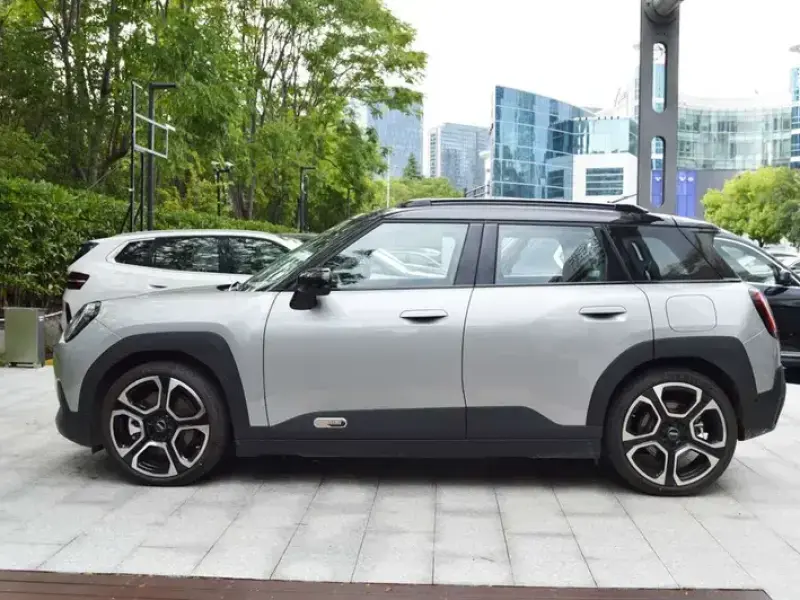 2025 Mini Aceman с пробегом 4 800 км
