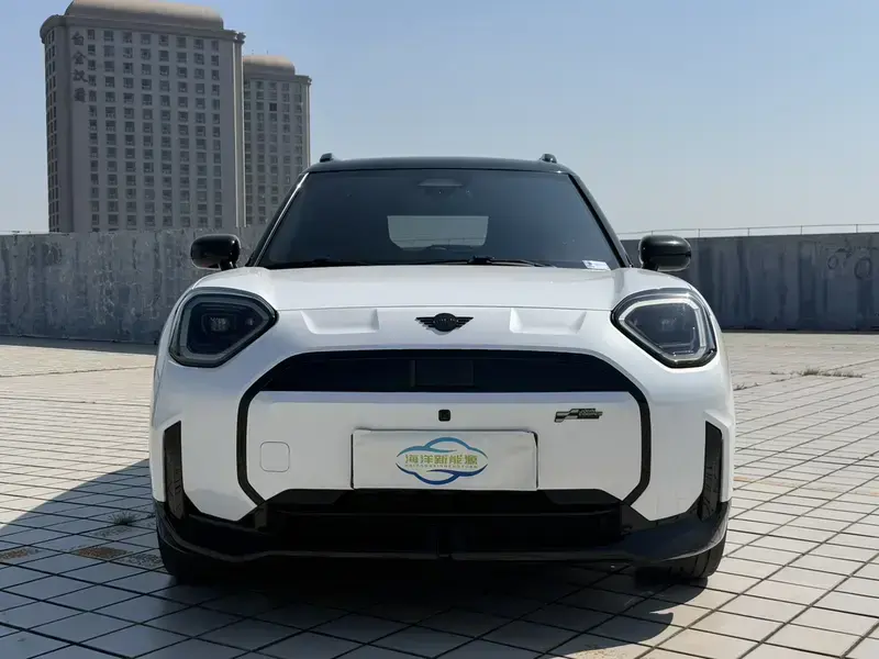 2024 Mini Aceman с пробегом 40 000 км