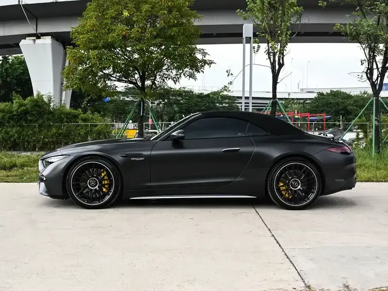 2024 Mercedes-Benz SL-Класс AMG с пробегом 4 900 км