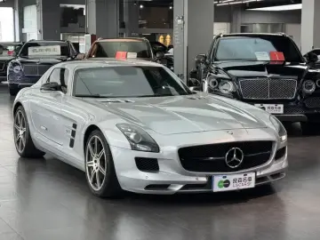 2011 Mercedes-Benz SLS AMG с пробегом 43 000 км
