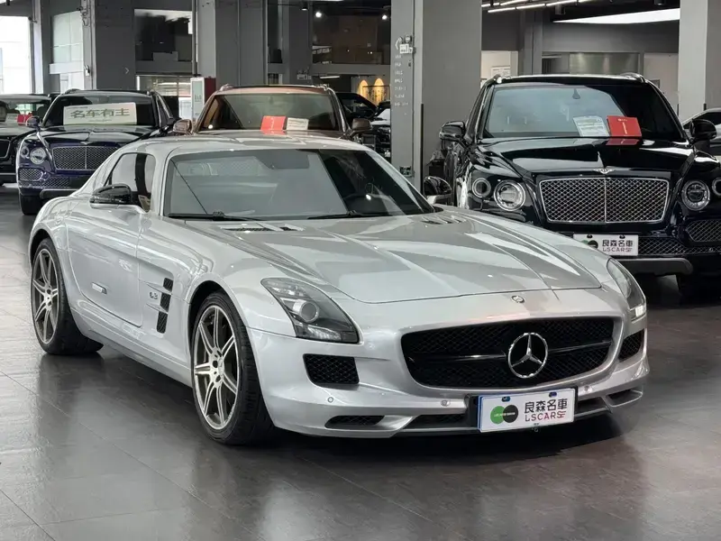 2011 Mercedes-Benz SLS AMG с пробегом 43 000 км