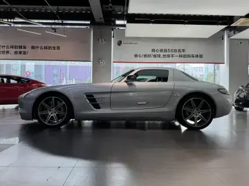 2011 Mercedes-Benz SLS AMG с пробегом 43 000 км