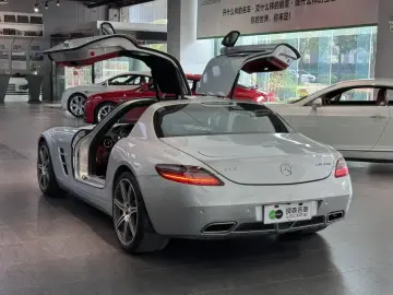 2011 Mercedes-Benz SLS AMG с пробегом 43 000 км