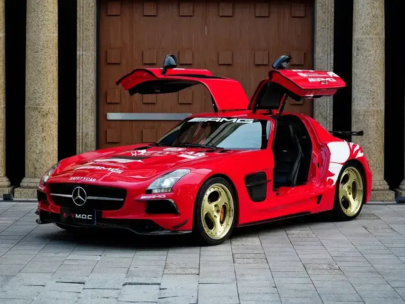 2011 Mercedes-Benz SLS AMG с пробегом 78 000 км