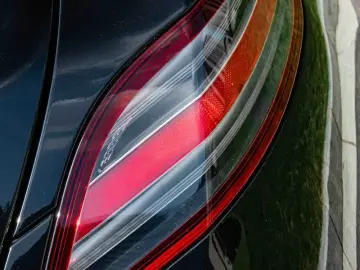 2011 Mercedes-Benz SLS AMG с пробегом 25 000 км