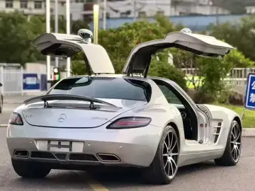 2011 Mercedes-Benz SLS AMG с пробегом 90 000 км